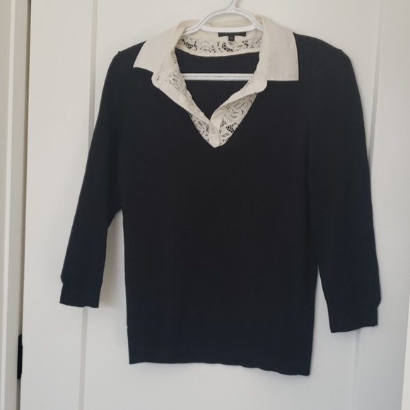 Sweater w/ Lace Collar - Picture 1 of 7